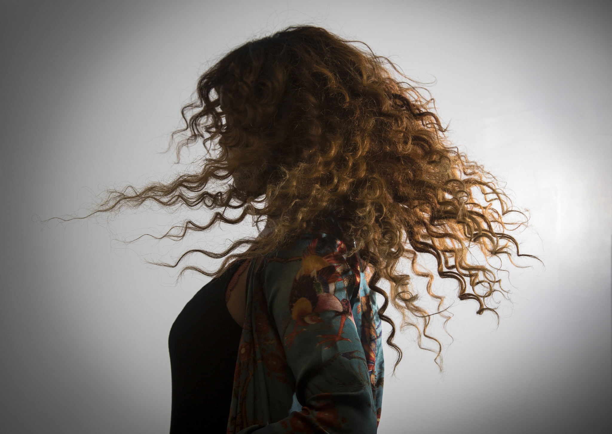 H. E. H. E. She певица.